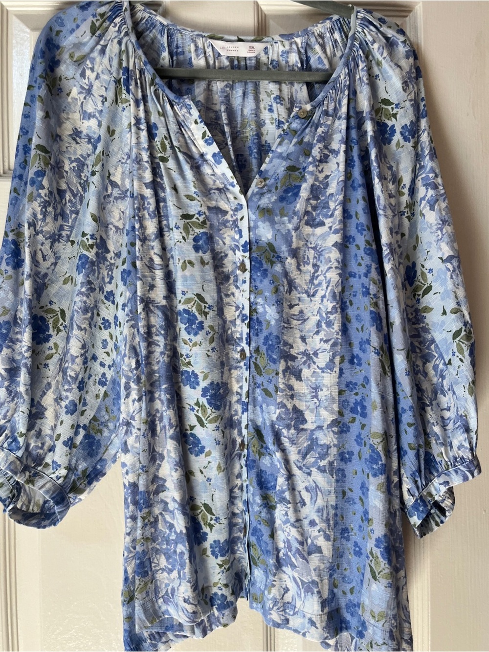 LC Lauren Conrad Blue Floral Button-Front Peasant Blouse
